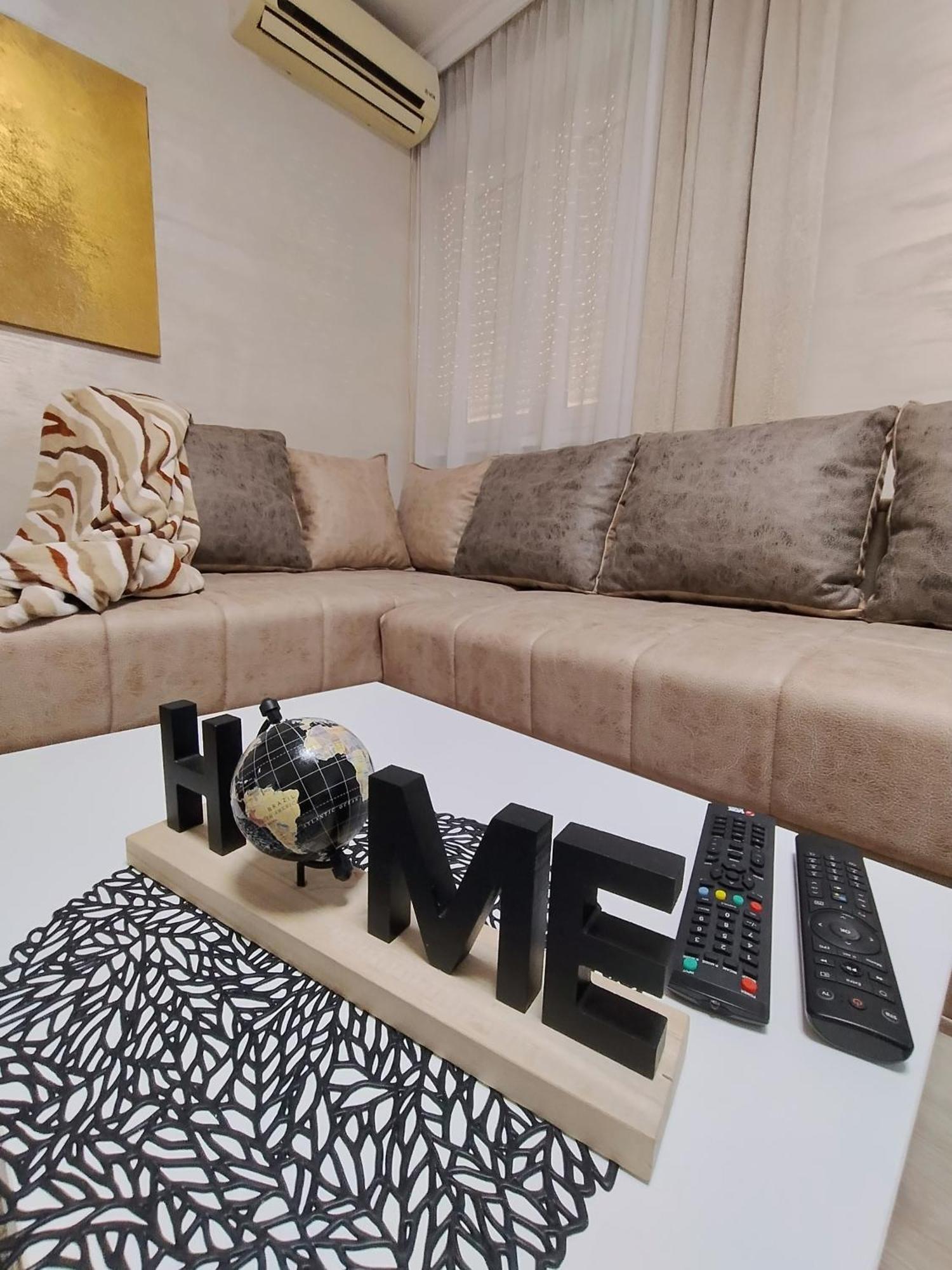Vemiur Apartamento Čačak Exterior foto
